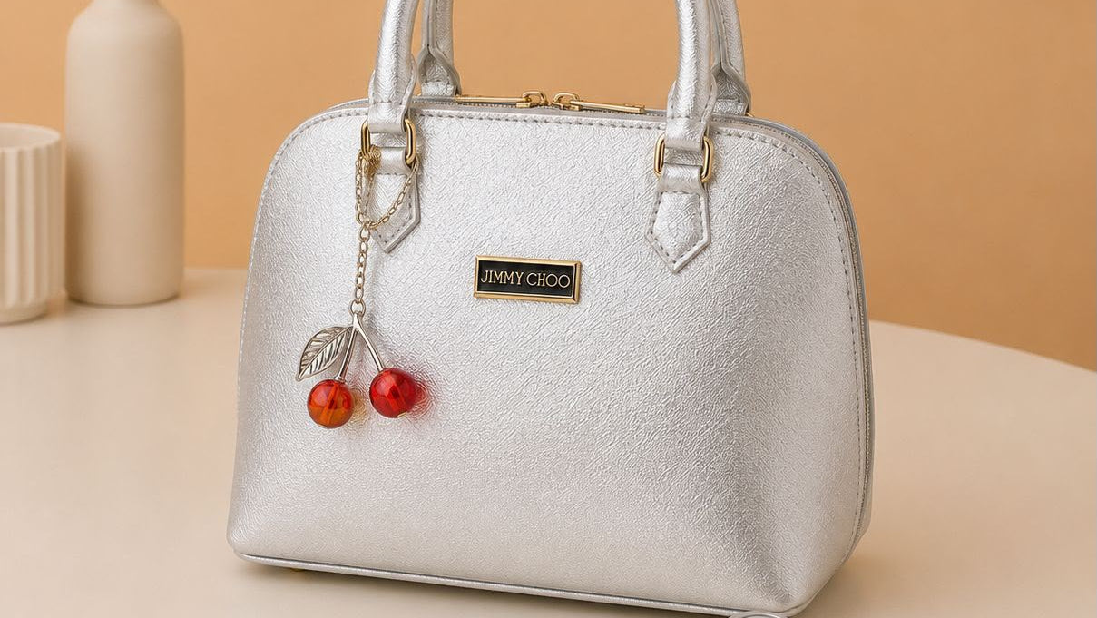 beautiful ladies hand bags. this products for girls.new arrivals and new collections.for all girls ladies hand bags